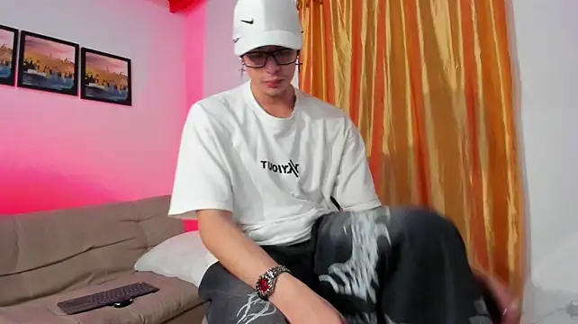 Vlad__night: απευθείας συνομιλία ΧΧΧ