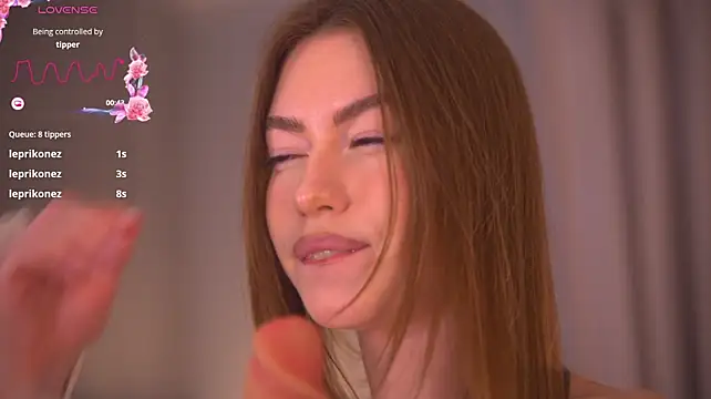 Emmiellee Chat XXX live