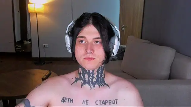 Chat +18 de _torfin_ ao vivo