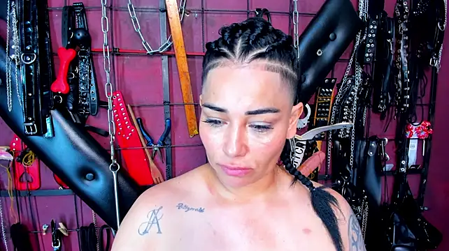 sadistic_aradia Live XXX-Chat