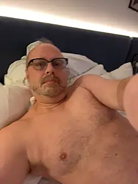 andyjxx's Live XXX Chat
