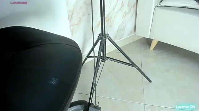 ANDRES_STUD 라이브 XXX 채팅