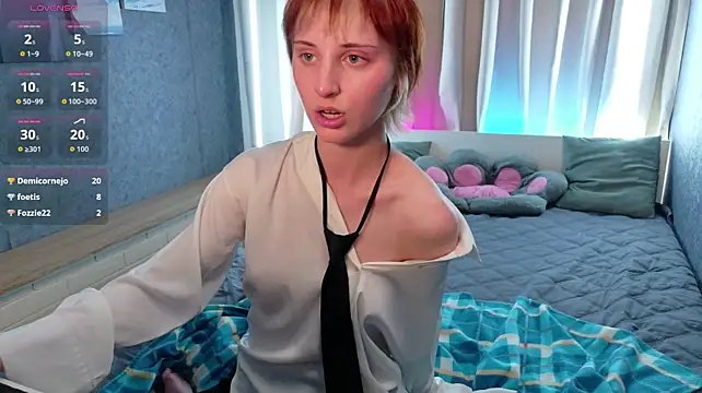 Nami_Ri Show in webcam