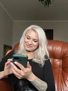Živý XXX chat Moonflower_lily