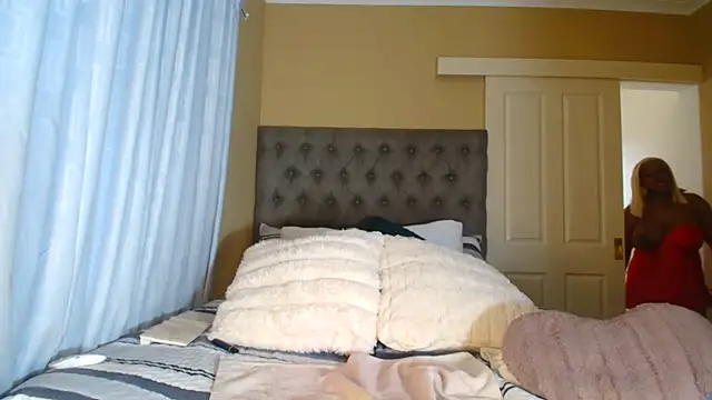 Chat +18 de nanababe1 ao vivo