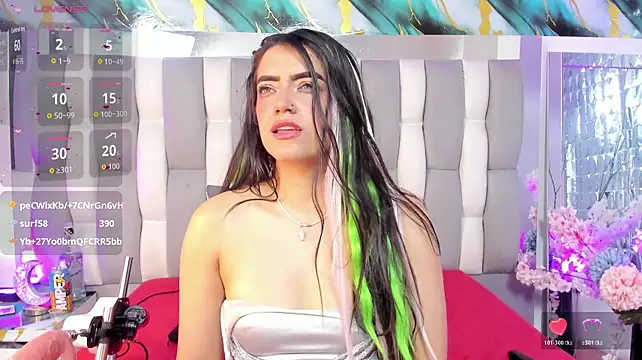 Chat +18 de IsaDiiaz ao vivo
