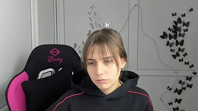 Chat +18 de SoftBloomMira ao vivo