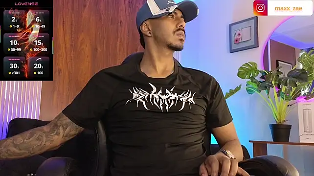 Chat +18 de Latinmoster_boss ao vivo