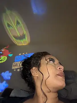 CarmelaAnthony XXX чат на живо