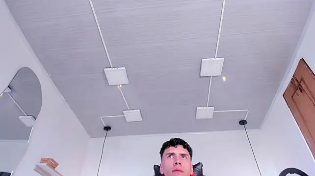 MaxLeons Chat XXX live