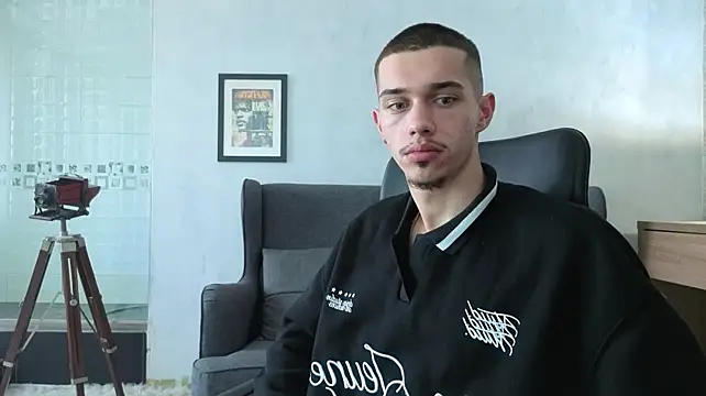 KaydenDrew élő XXX-chatje