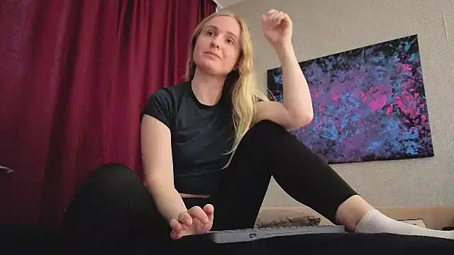 XXX chat uživo modela Lanavi_Smile