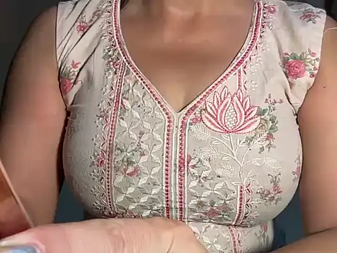 Simran_147: απευθείας συνομιλία ΧΧΧ