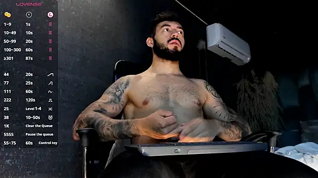 Chat XXX en directo de MarkWalker__