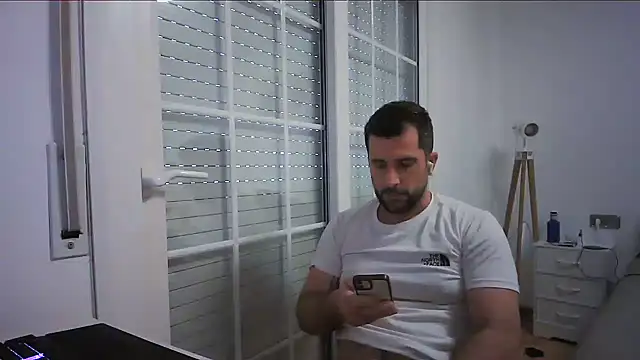alex877x's Live XXX Chat