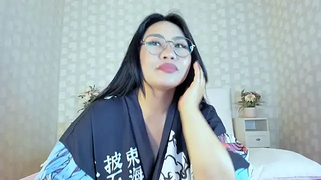 NatsumiHunのライブXXXチャット