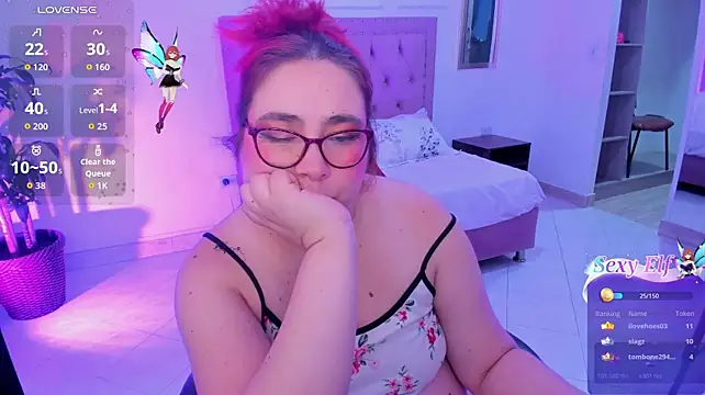 chloe_prg's Live XXX Chat