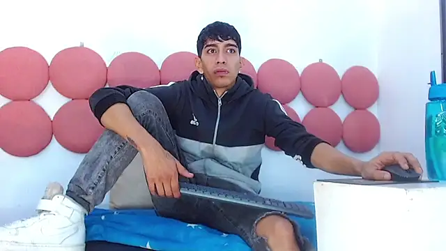 Drake_Jack Live XXX-chat