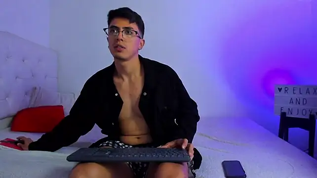 Caramelo_Bryan webcam show