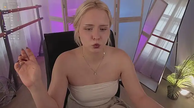 Chat XXX Live _Wow_Molly_