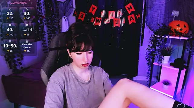 Онлайн чат XXX Lily_xBabe