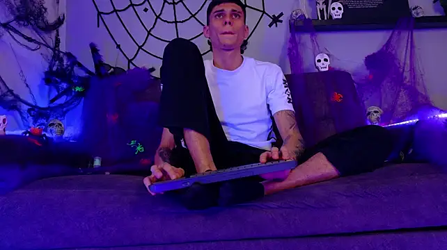 BryanGrey__n Live XXX chat
