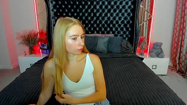 Chat XXX Live Alina_Blonde