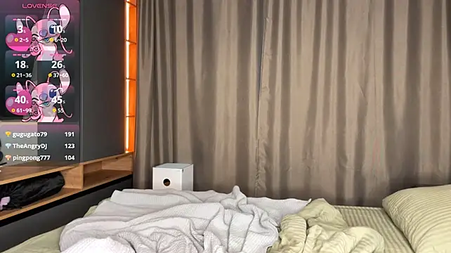 Chat XXX Live EmyinPoland