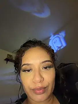 Živý XXX chat CarmelaAnthony