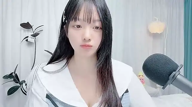 Winnie666999 Show Webcam