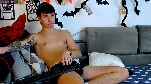 XXX chat uživo modela ThomasEdisonn