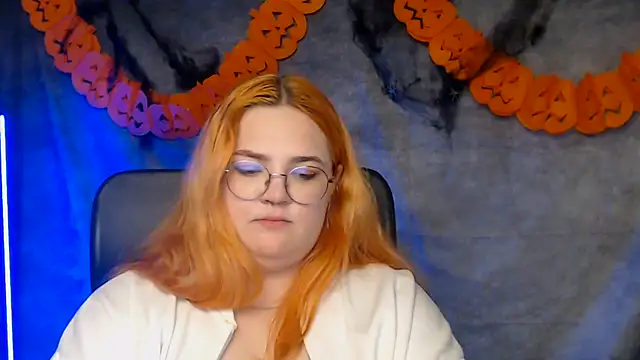 RinaRiii Chat XXX in diretta