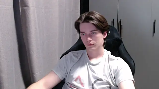 Онлайн чат XXX arthur___king