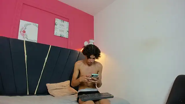แชท XXX สดของ Leonardo_cum18