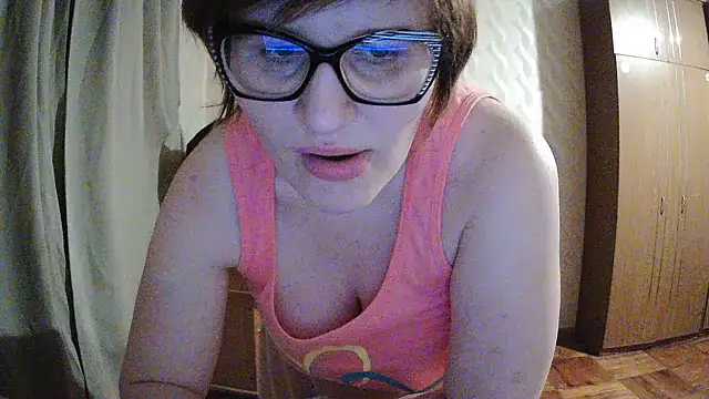 Chat +18 de Jolinaha ao vivo
