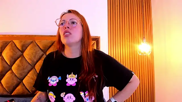 Chat +18 de VelmaloveXX ao vivo