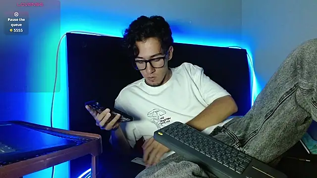 Austinreedss' Live XXX Chat