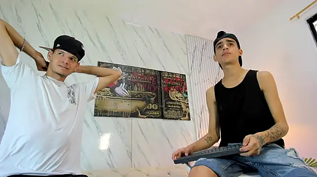 Chat XXX Live COOL_BOYS2