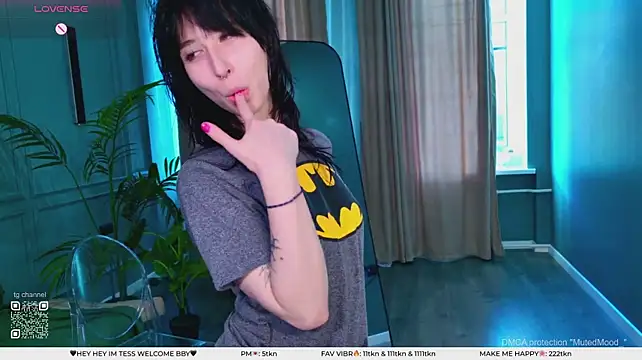 MutedMood_'s Live XXX Chat