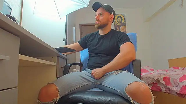 Ryanstone_ Adlı Modelin Canlı XXX Sohbeti
