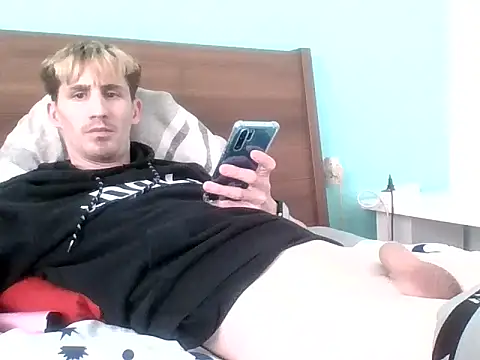 Chat +18 de Piiitt28 ao vivo