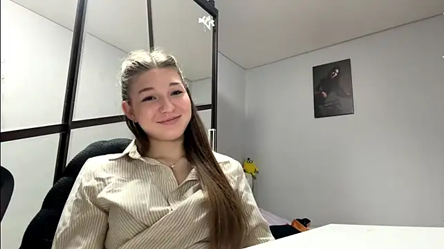NatashaTorkildsen Adlı Modelin Canlı XXX Sohbeti