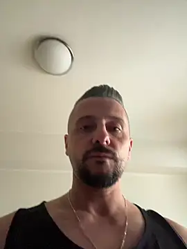 Chat XXX ao vivo de InsaneMattt
