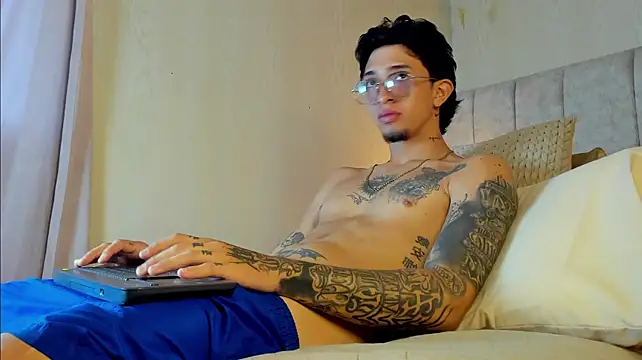 Show de yanblk na webcam