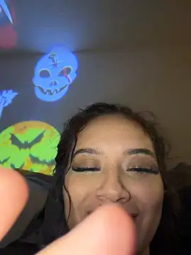 Chatroom XXX en direct de CarmelaAnthony