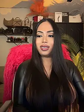 XGoodnessGracious live XXX chat