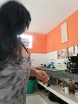 katysquirtdirty's Live XXX Chat