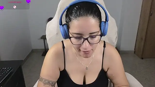 Chatroom XXX en direct de blue__moon_