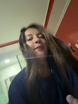 Živý XXX chat _mia_rousse1_