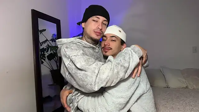Noah_and_Steven XXX чат на живо